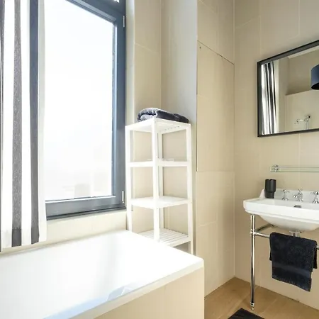 Fabulous In Chatelain Area With Balcony Apartment Brussels